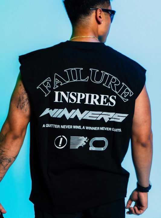 RUNNER NO SLEEVE TEE